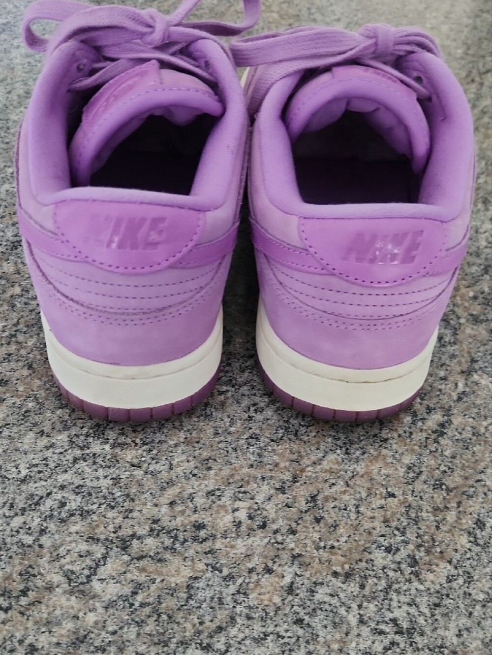 Nike Women's‎ Dunk Low PRM "Rush Fuchsia" DV74515‑500 Sneakers Size 8 Nubuck - Picture 3 of 6